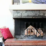 Roma Holidays Bed and breakfast 4*