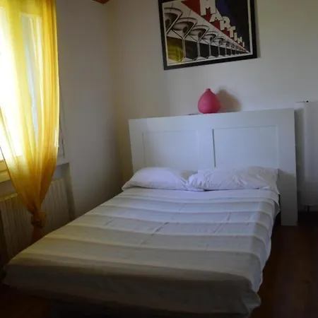 Bed & Breakfast Roma Holidays *