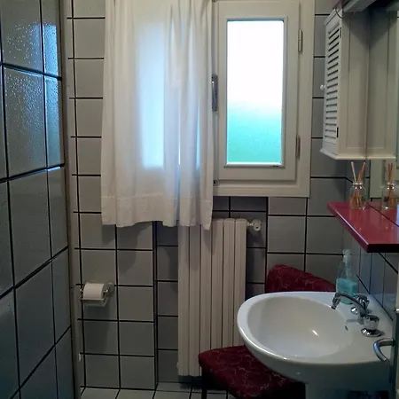 Roma Holidays Bed & Breakfast