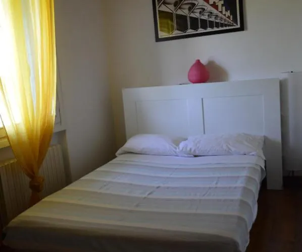 Oda ve Kahvaltı Roma Holidays 4*