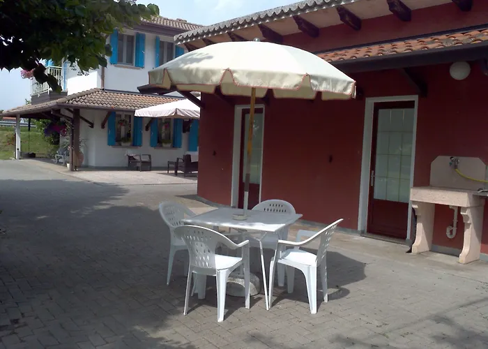 Roma Holidays Bed and Breakfast Ιεσόλο